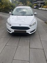 Ford Focus Turnier 1.0 EcoBoost | AHK | PDC | Bl - Ford Focus: For