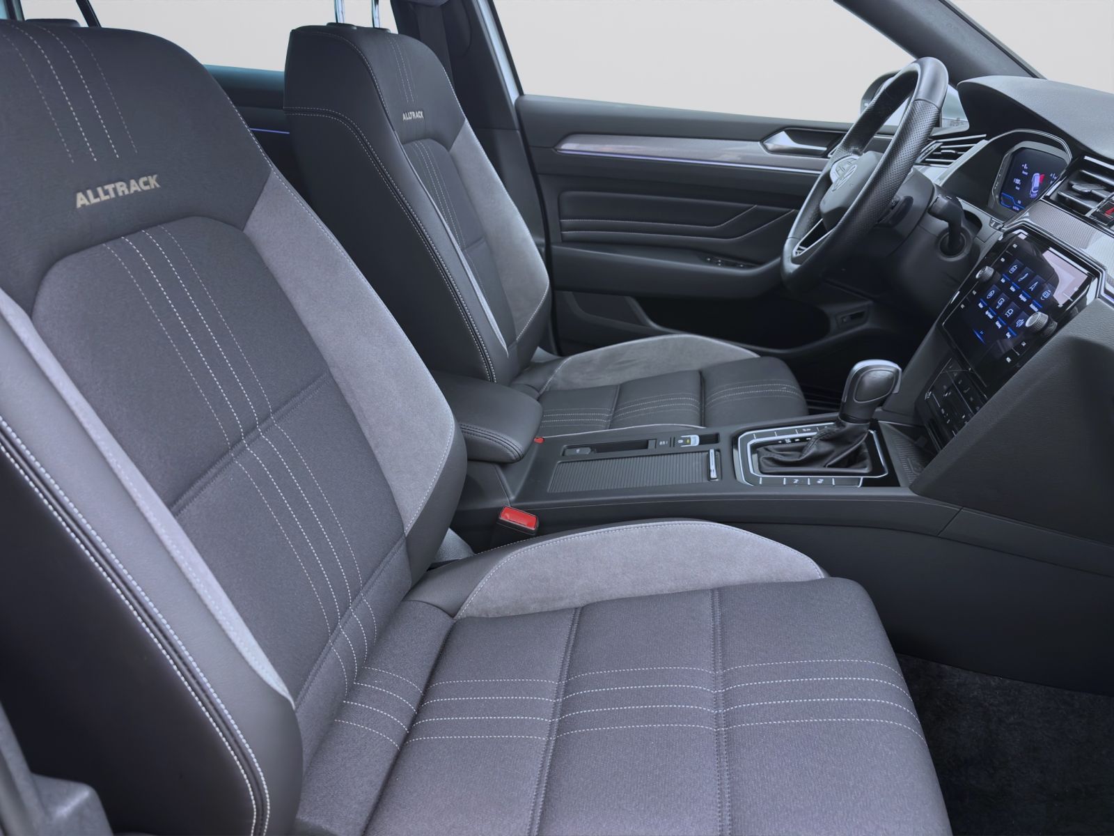 Volkswagen Passat Variant - Bild 17