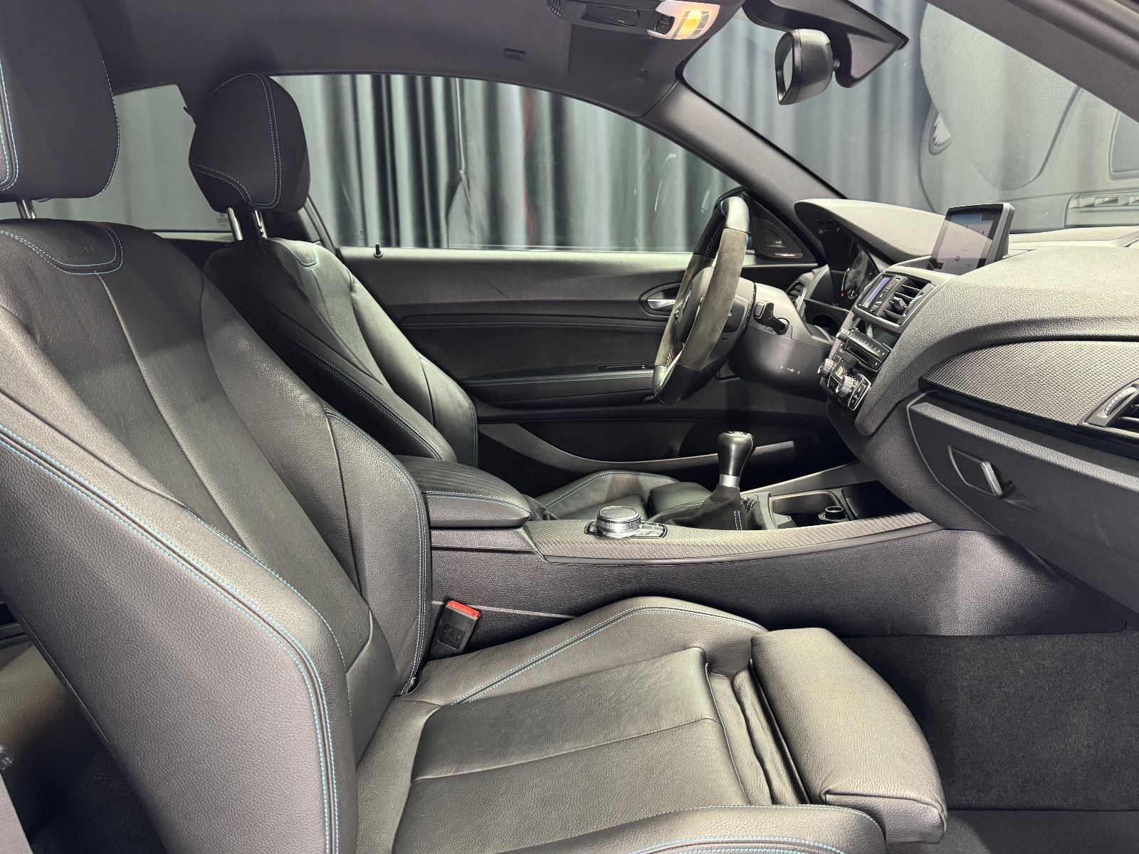 Fahrzeugabbildung BMW M2 Coupe |KW|H/K|HJS|CS|1.HAND