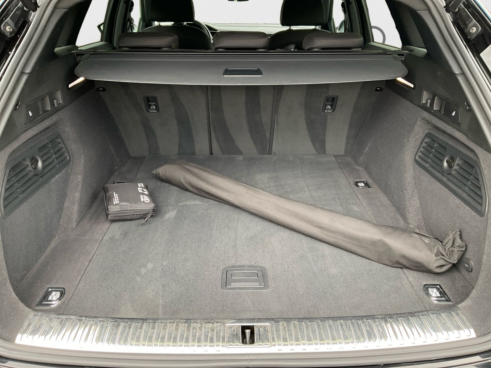 Audi e-tron - Bild 17