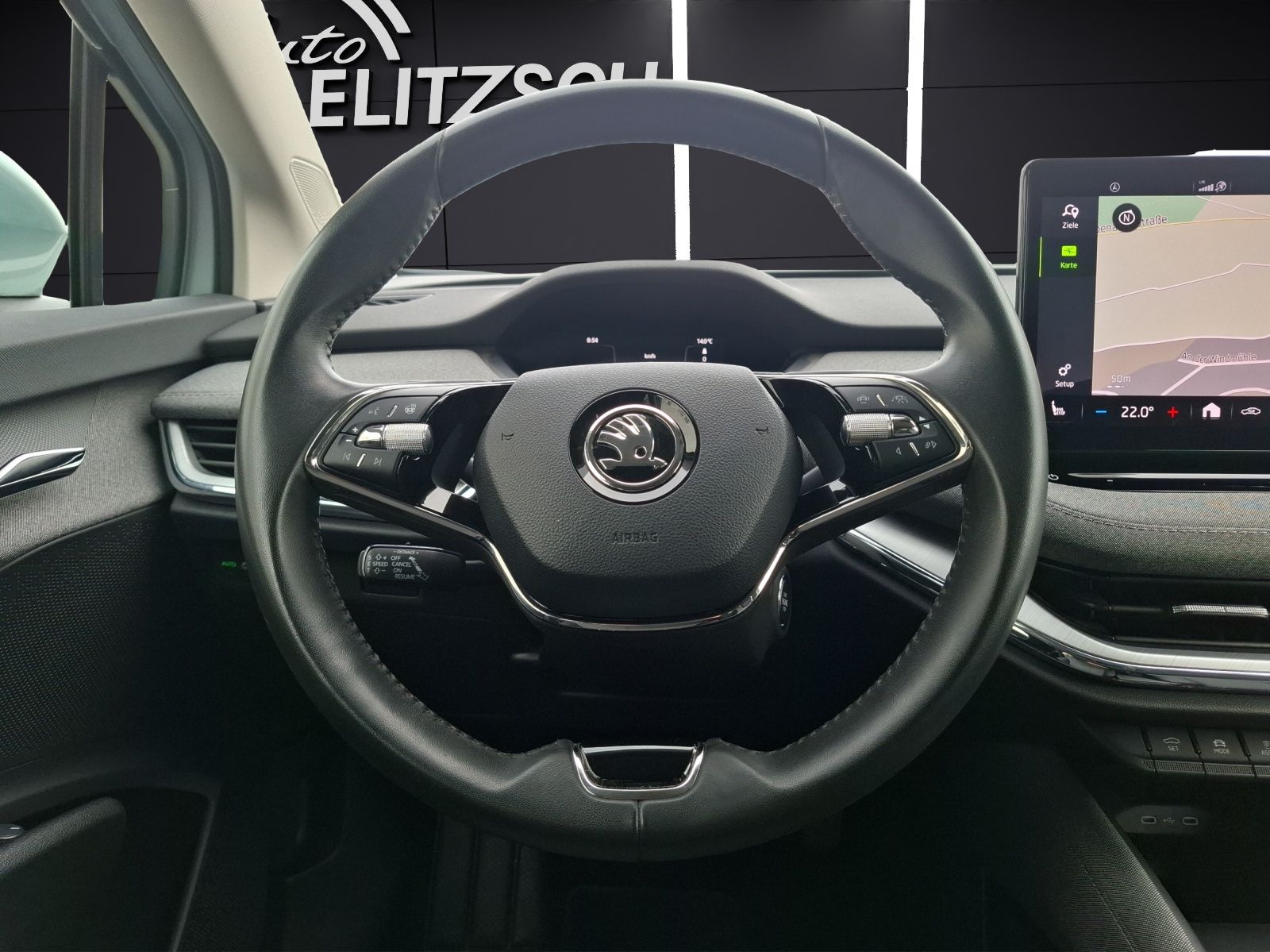 Fahrzeugabbildung SKODA Enyaq 60 Loft Matrix Navi ACC WP RFK SH 19"