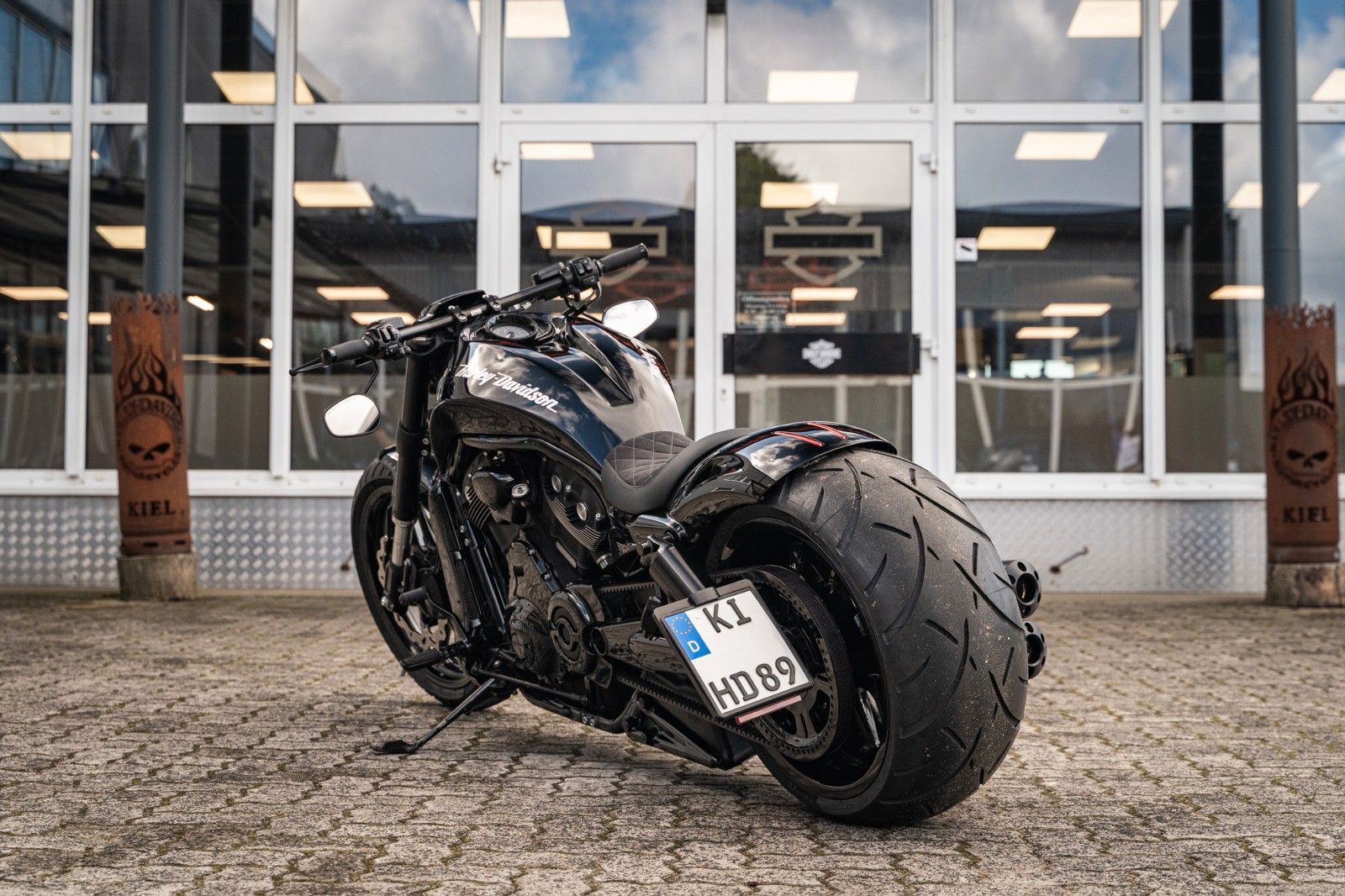 Fahrzeugabbildung Harley-Davidson VRSCDX Night Rod Special AIRRIDE 280 BadBoyCusto