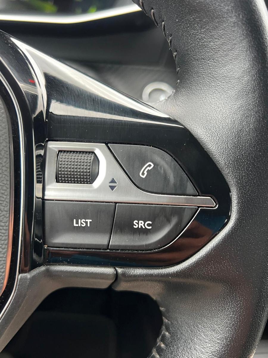 Peugeot 2008 Allure Pack
