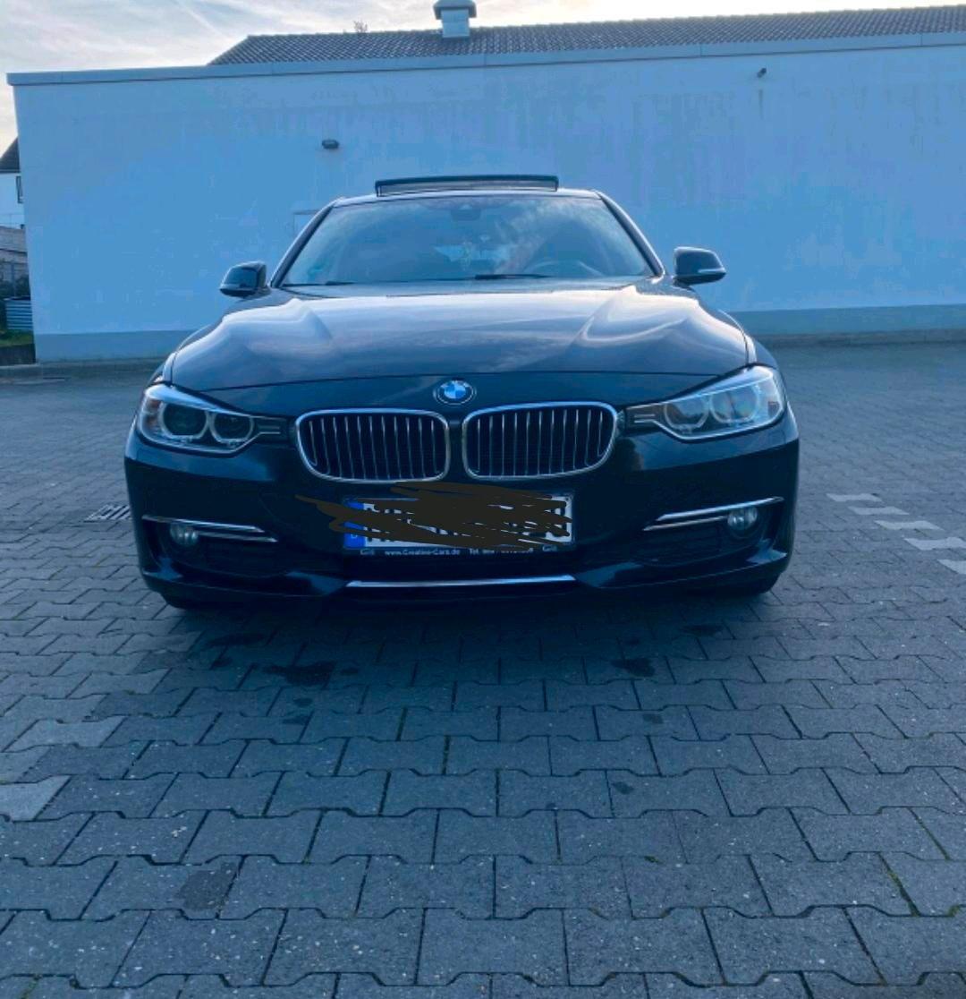 BMW 320
