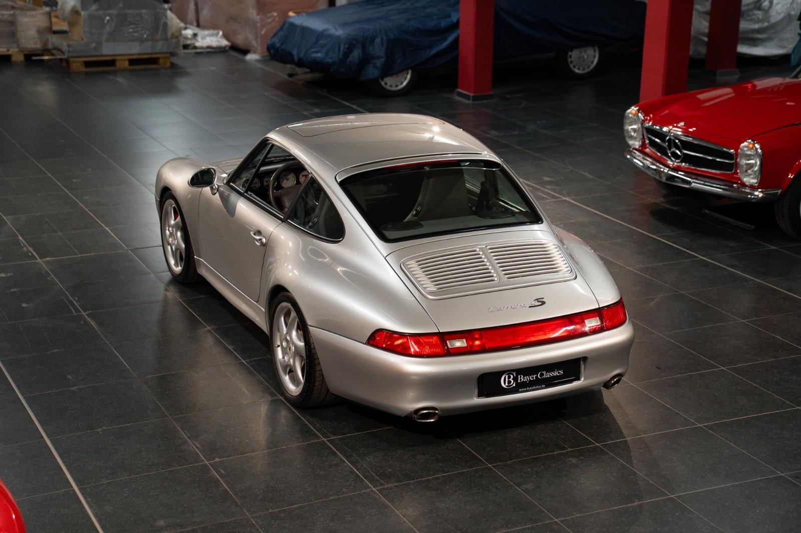 Porsche 993 4S -ERSTLACK-PORSCHE EXCLUSIVE AUSSTATTUNG