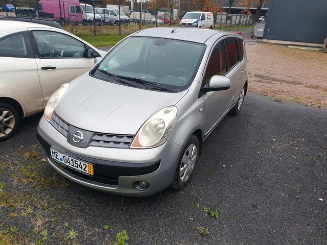 Nissan Note acenta 1,4 acenta