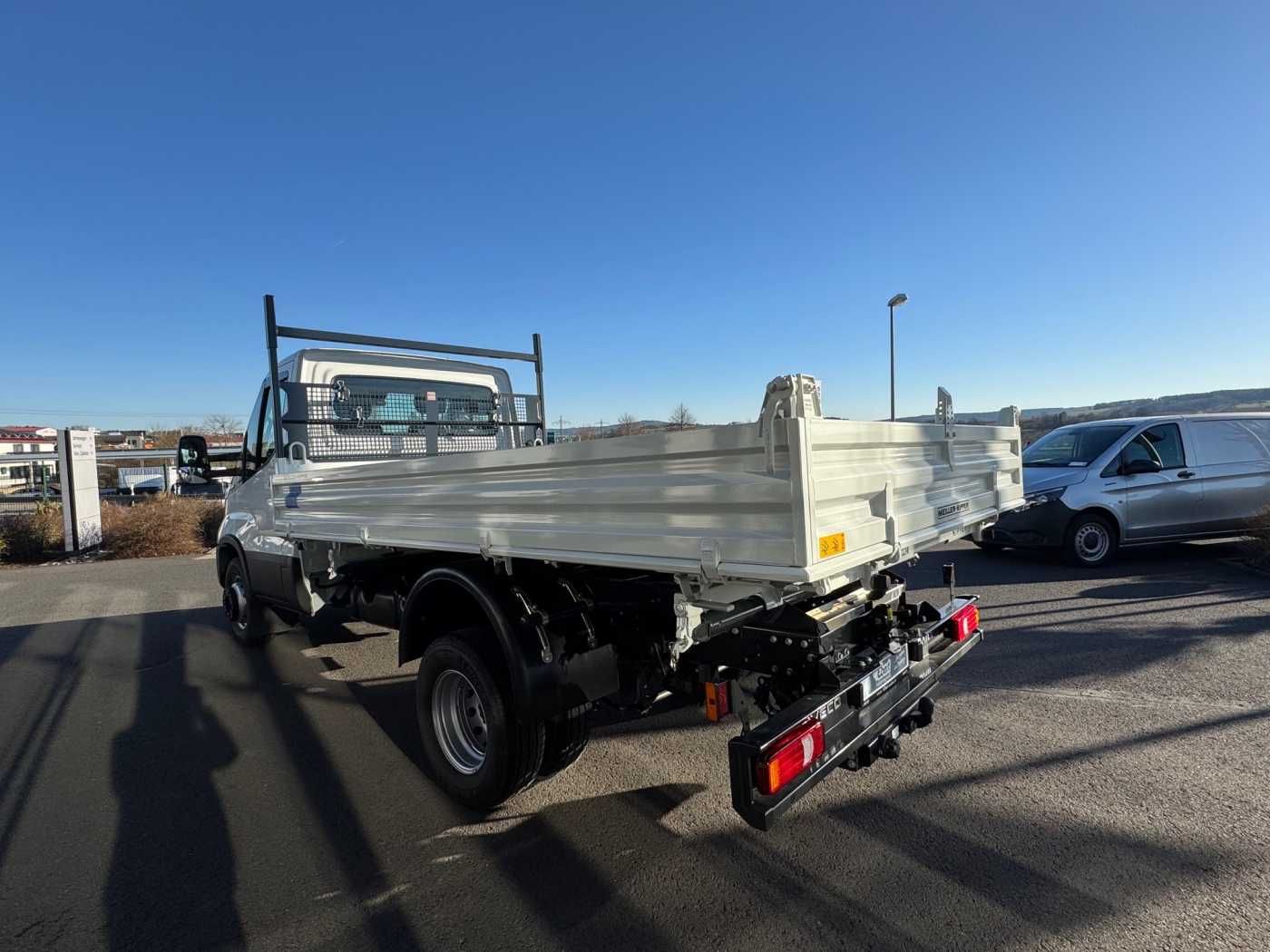 Fahrzeugabbildung Iveco 70C18H Meiller 3-S.Kipper *2xAHK*Klima*