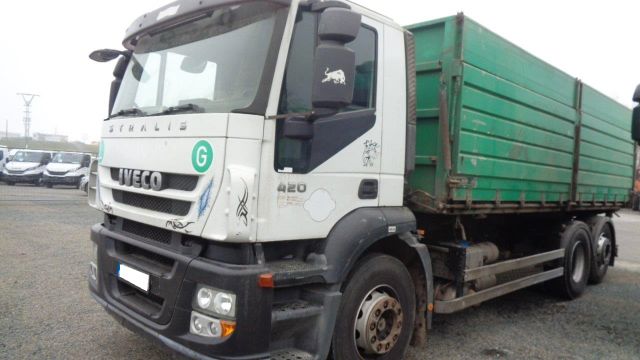 Iveco AD 260S42