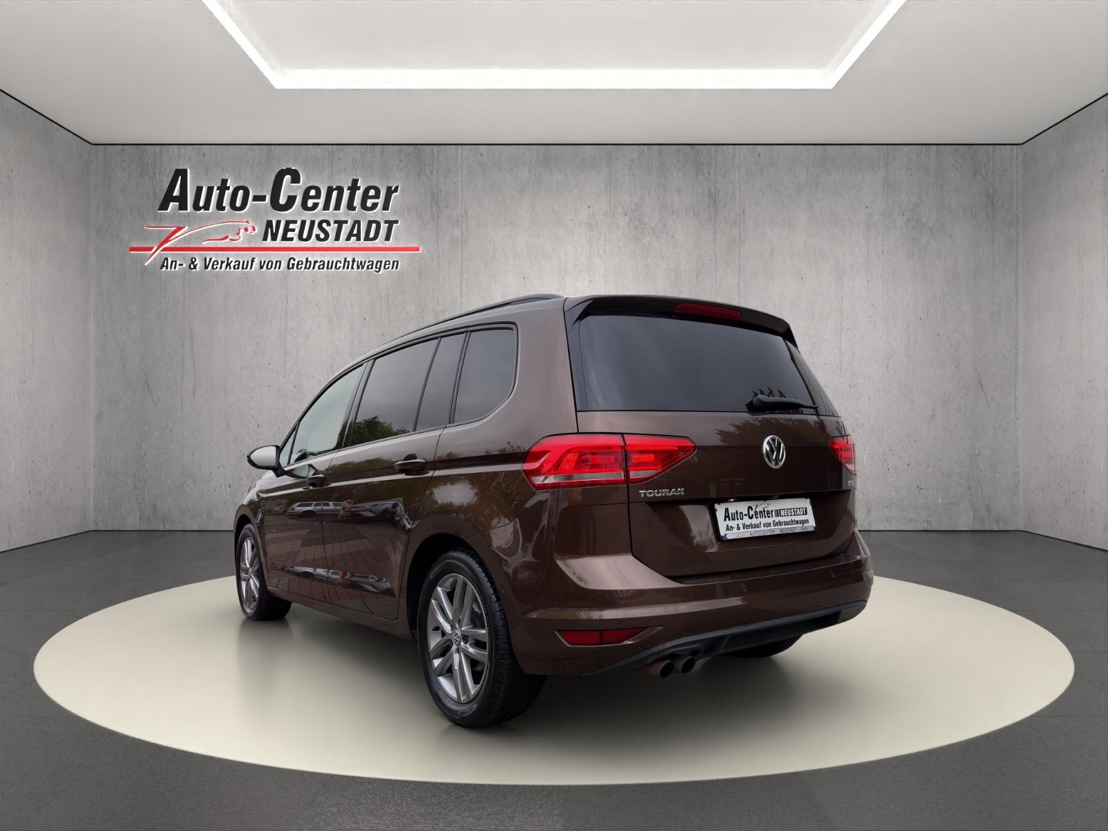 Volkswagen Touran Comfortline  AHK/KAMERA/PANO/ACC/7-SITZE