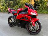 Honda CBR1000RR SC57 Facelift | TÜV neu  - HONDA 2006 CBR1000RR