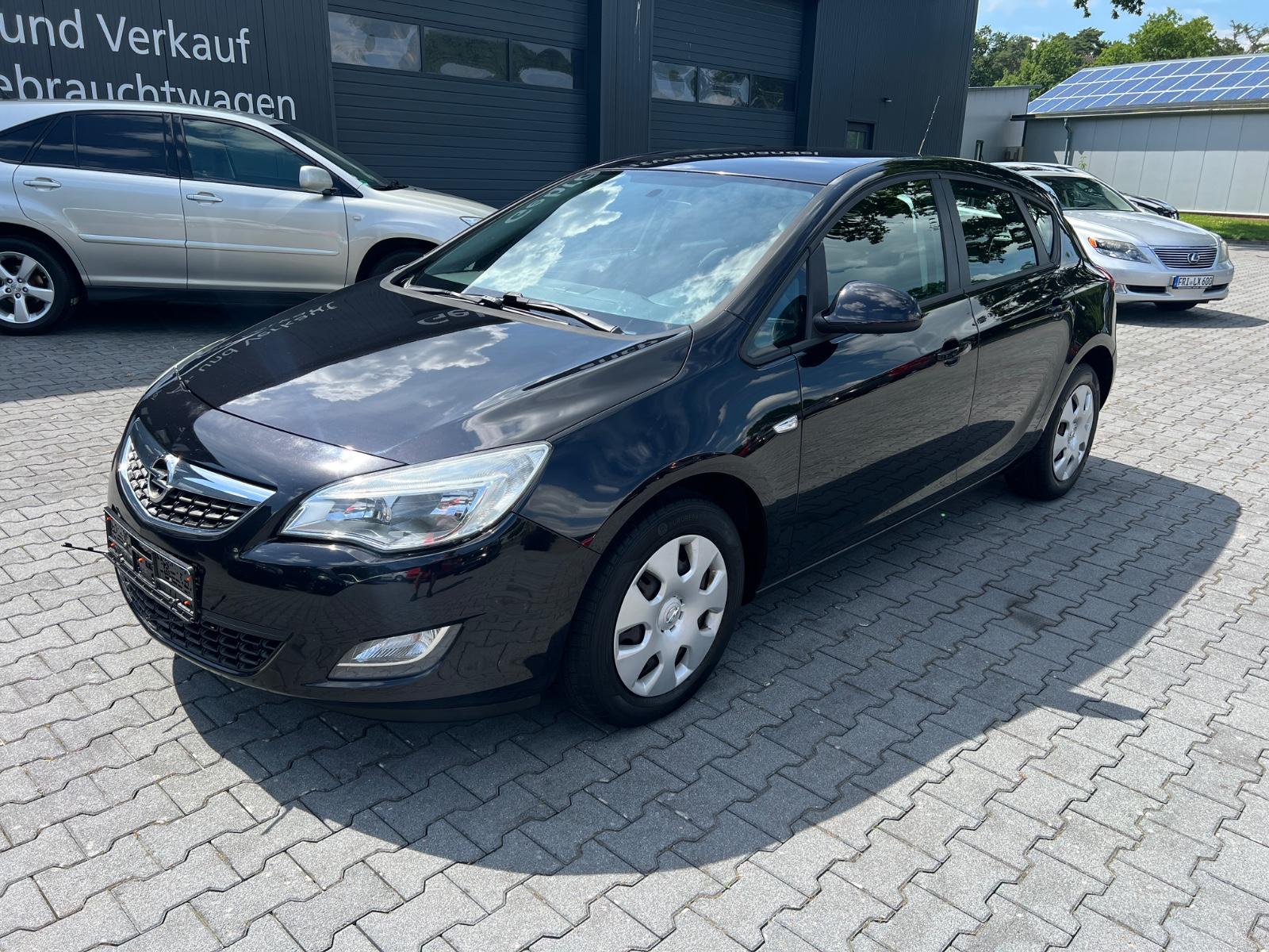 Opel Astra J Lim. 5-trg. Edition 2.0 CDTI*HU 03.2028