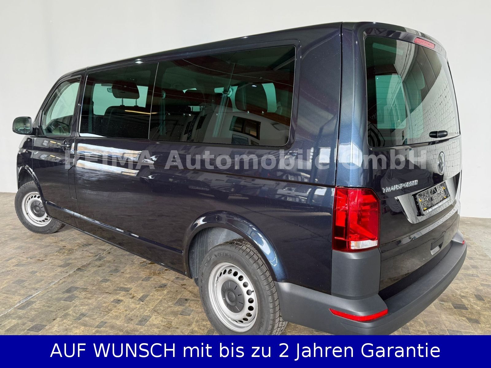 Fahrzeugabbildung Volkswagen T6.1 Bus 2,0 Diesel L 2, 9 Sitzer, Automatik