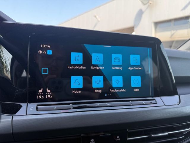 Golf 8 VIII Style 1.5 TSI Navi Memory Sitze CarP