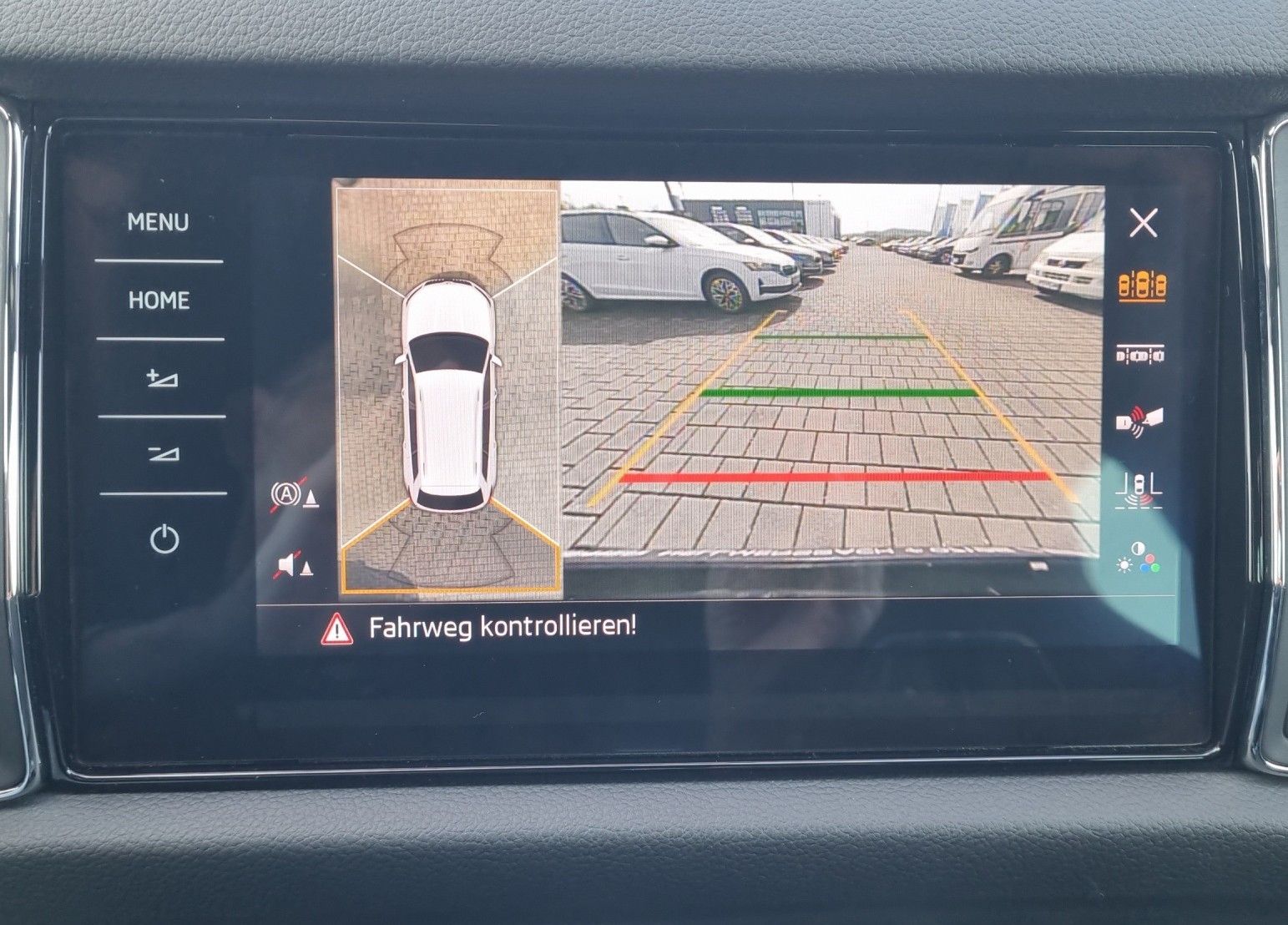 Fahrzeugabbildung SKODA Kodiaq Sportline 4x4 2,0 TSI DSG Navi ACC 360°
