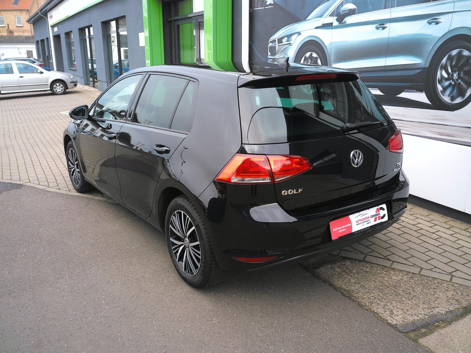 Fahrzeugabbildung Volkswagen Golf VII Lim. Allstar BMT 1.2 TSI Navi