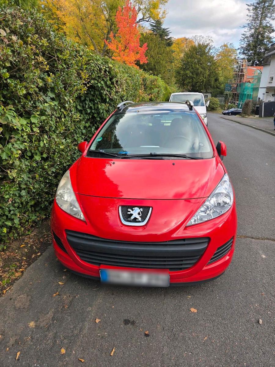 Peugeot 207, 2011