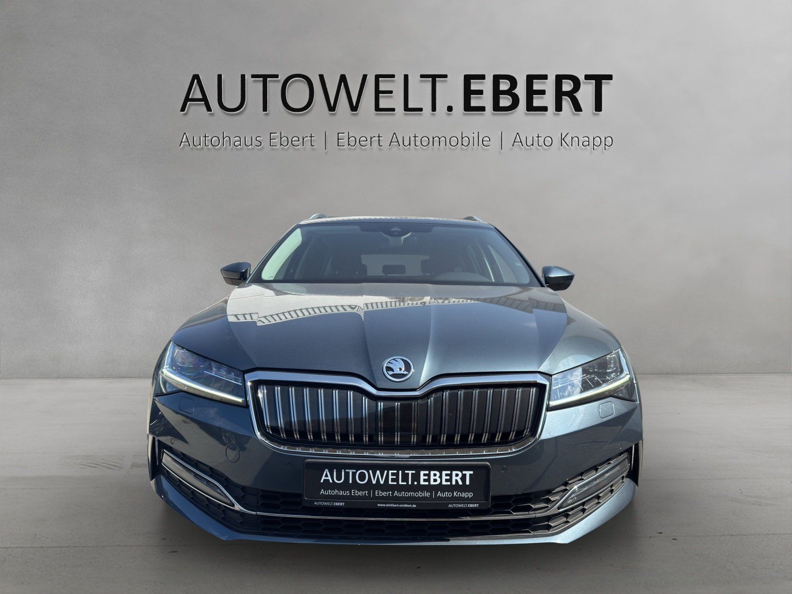 Fahrzeugabbildung SKODA Superb Combi 1.4 TSI Style iV/KAMERA/VIRTUAL/ACC