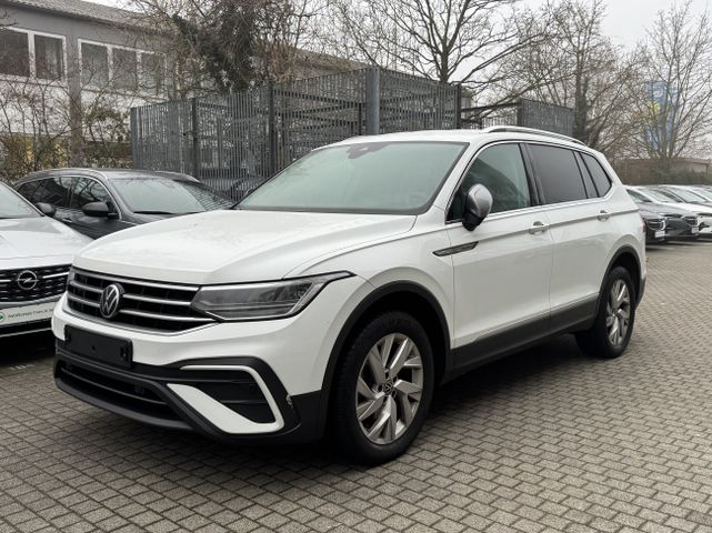 Volkswagen Tiguan Allspace 2.0 TDI Life DSG 7-Si-Navi+AHK+R