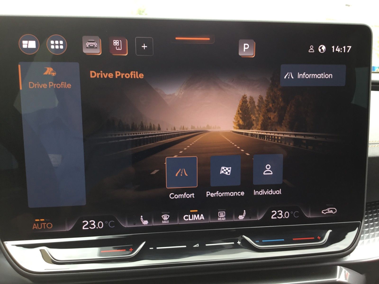 Fahrzeugabbildung CUPRA Formentor 1.5 eTSI DSG +AHK+Navi+18"+TopView