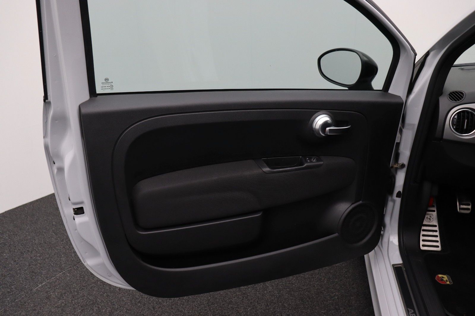 Fahrzeugabbildung Abarth 595 Pista Monza