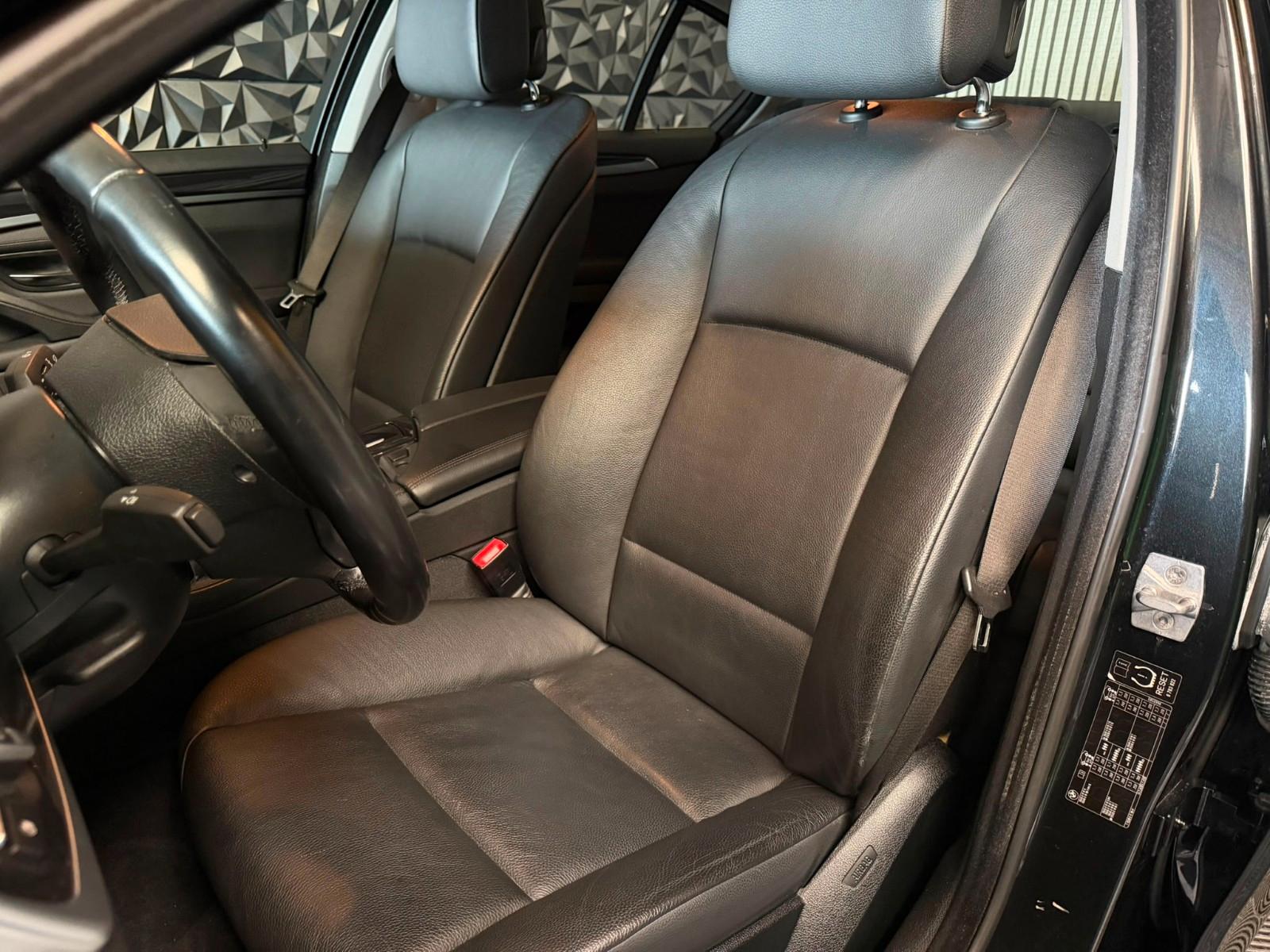 BMW 523i 204 ch 6 cylindres • Boîte auto • 70 000 km • Cuir Dakota • GPS • Radars AV/AR