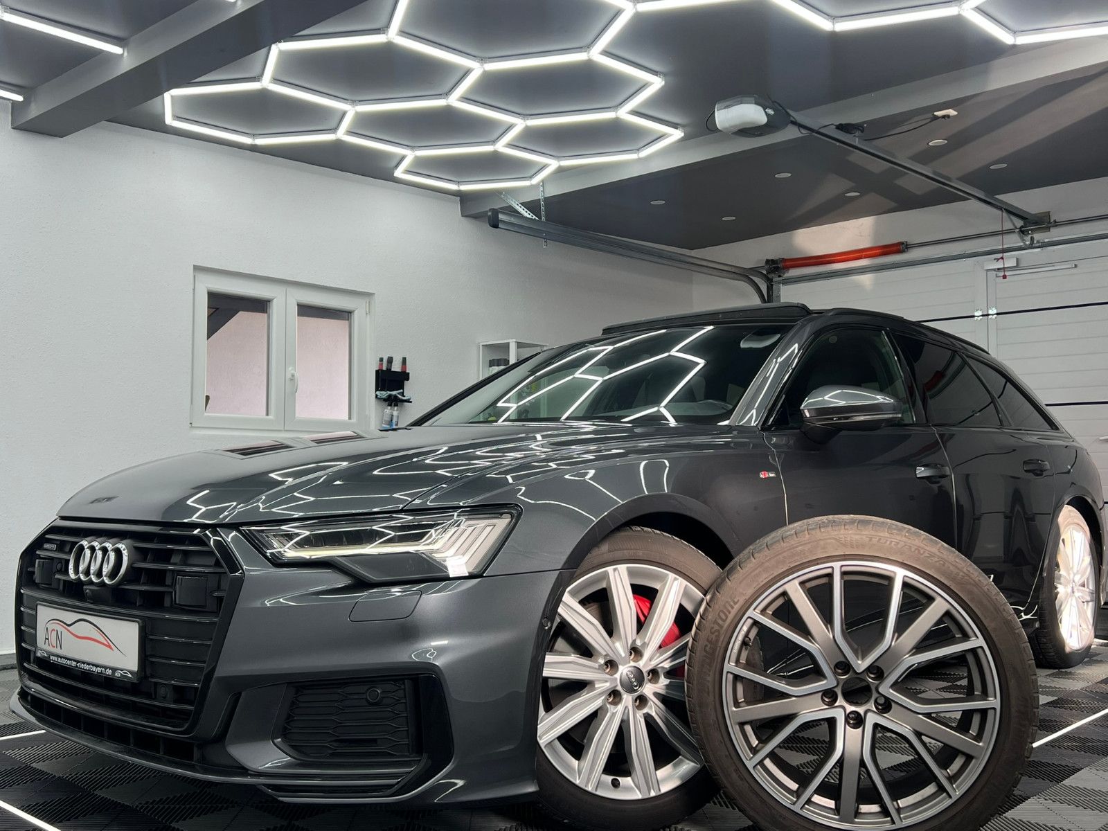 Fahrzeugabbildung Audi A6 50 TDI Quattro S-Line Sport/ACC/PANO/HdMATRIX
