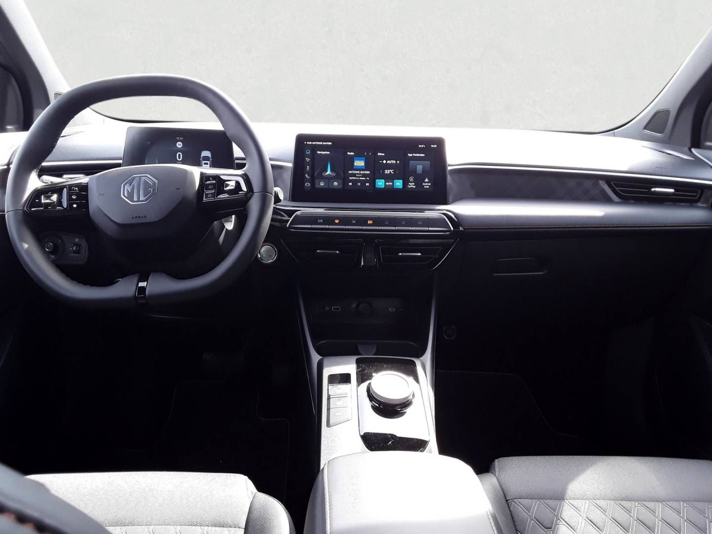 Fahrzeugabbildung MG MG3 HYBRID+ LUXURY