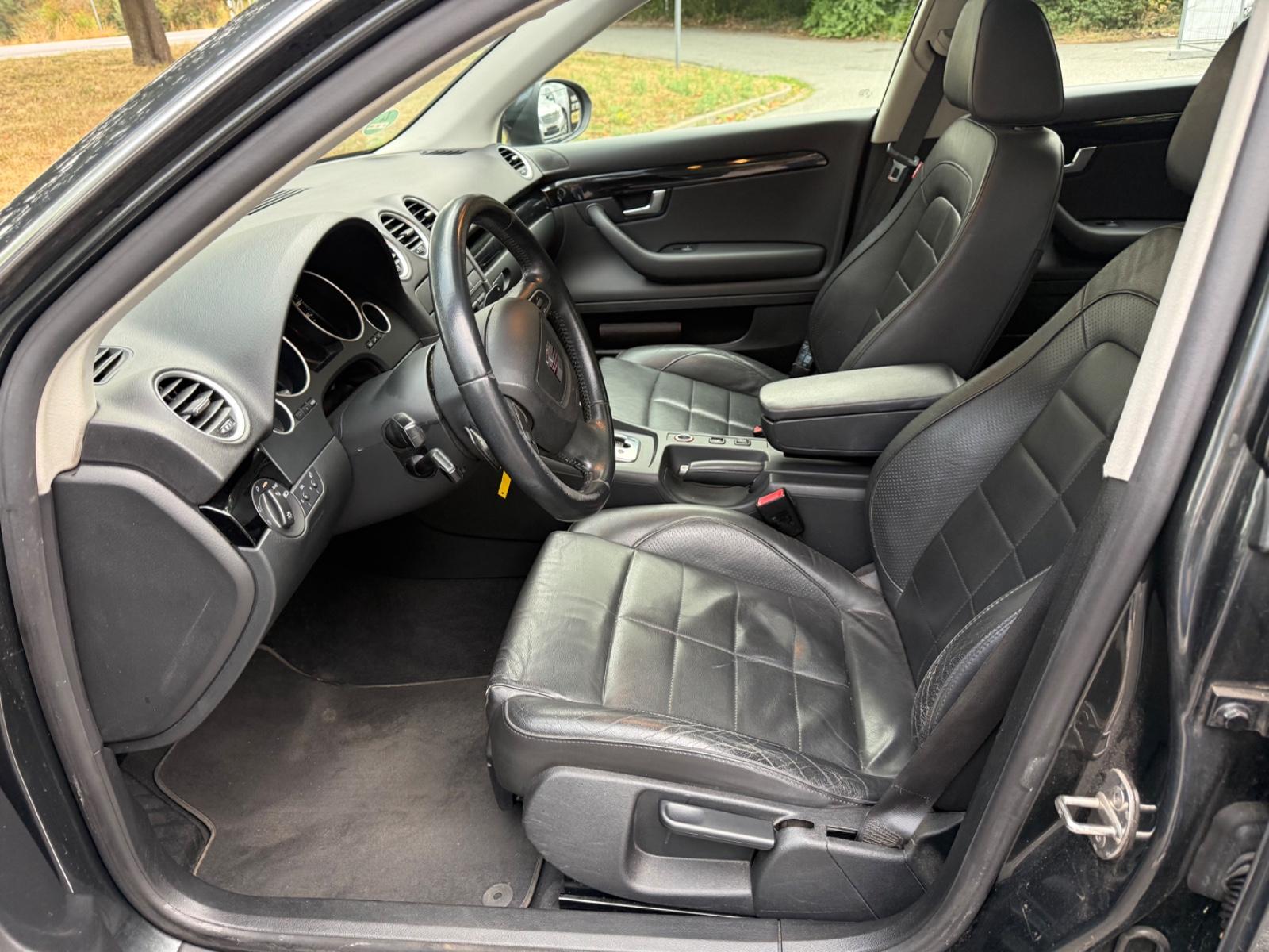 Seat Exeo 2011 — photo 12