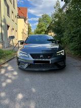 Seat Leon CUPRA 300 5F DSG 2.0 TSI Performance Paket - Seat Leon von privat