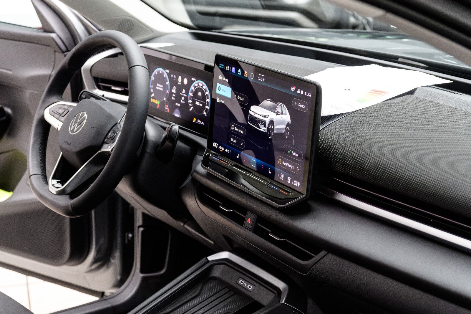 Fahrzeugabbildung Volkswagen T-Roc 1.5 eTSI Style el. Heckklappe+IQLight+Pano