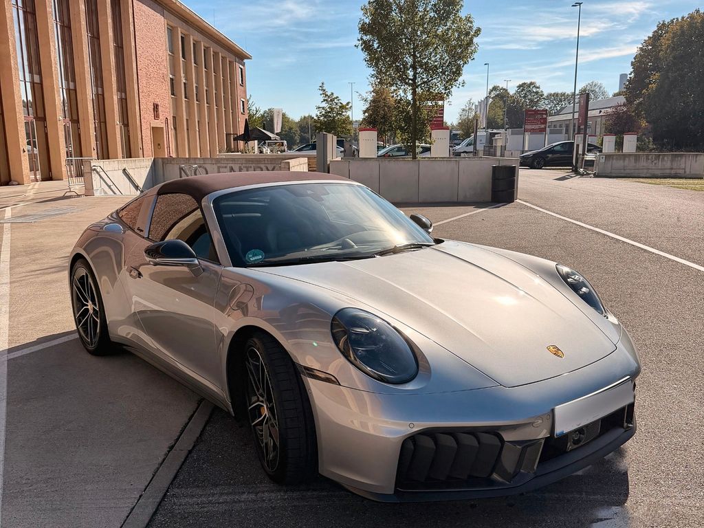 Image of Porsche 992