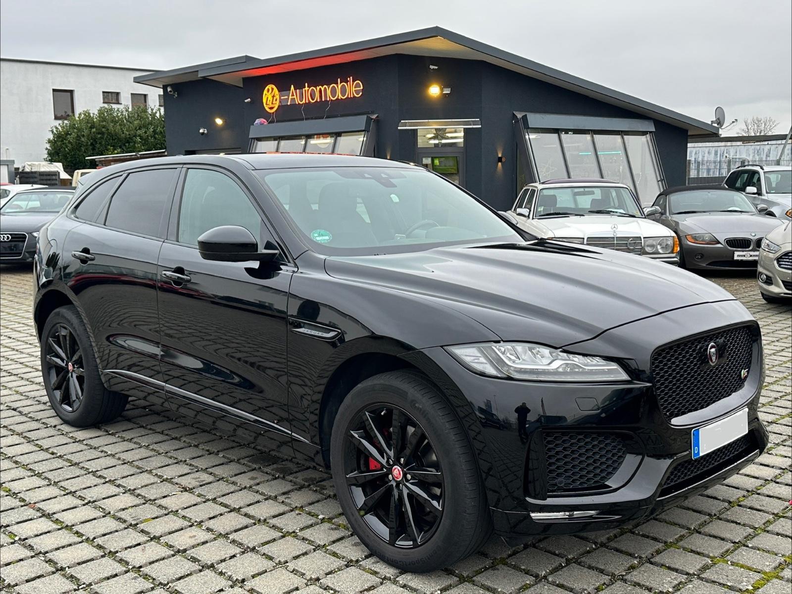 Jaguar F-PACE S AWD Black Pack S *LED*ALCANTARA*ASSIST*