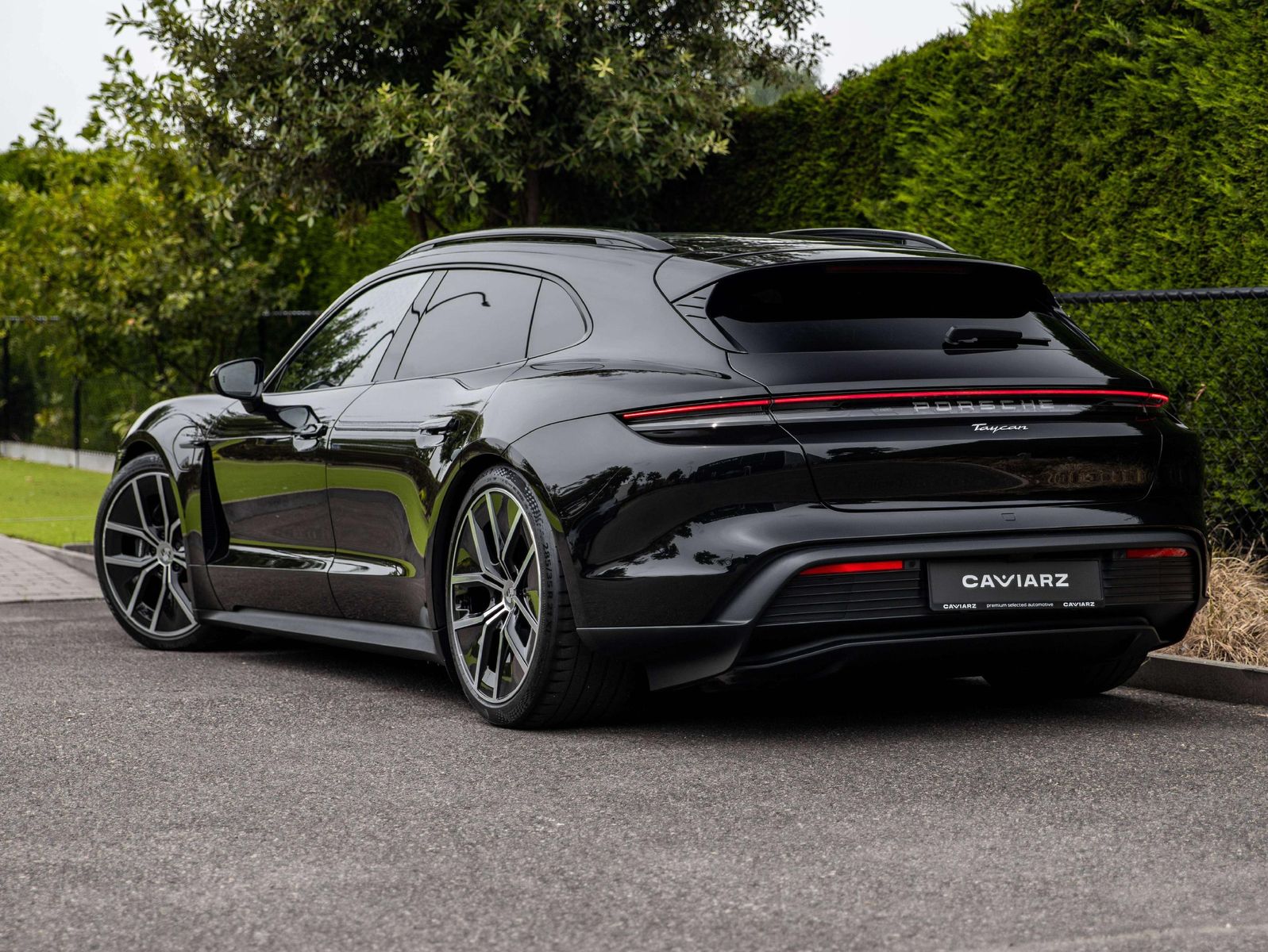 Porsche Taycan ST FACELIFT BATT+/PANO/SUNSH-CTRL/AIR/21  imagem 2