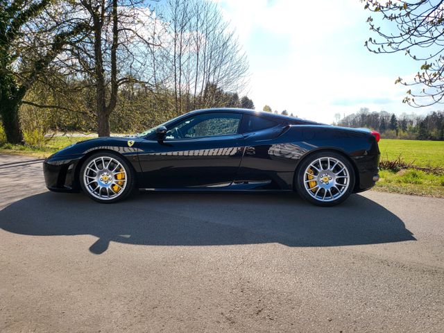 Ferrari F430   deutsch  erst 15000km!