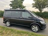 Volkswagen T6 California Beach 4Motion Alcantara - Volkswagen T6 California: Schwarz