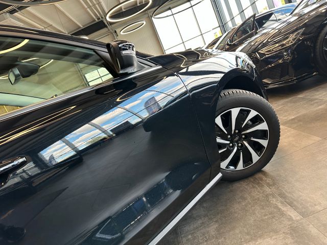 MYAUTOCENTER – Gebraucht- und Jahreswagen mit Werkstattservice in Pfaffenhofen Ford Focus *KEYLESS*ACC*NAV*1-HAND*2-ZONEN*