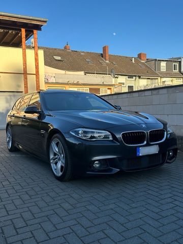 BMW BMW 530D F11 LCI M-Paket Pano HuD AHK ACC ...