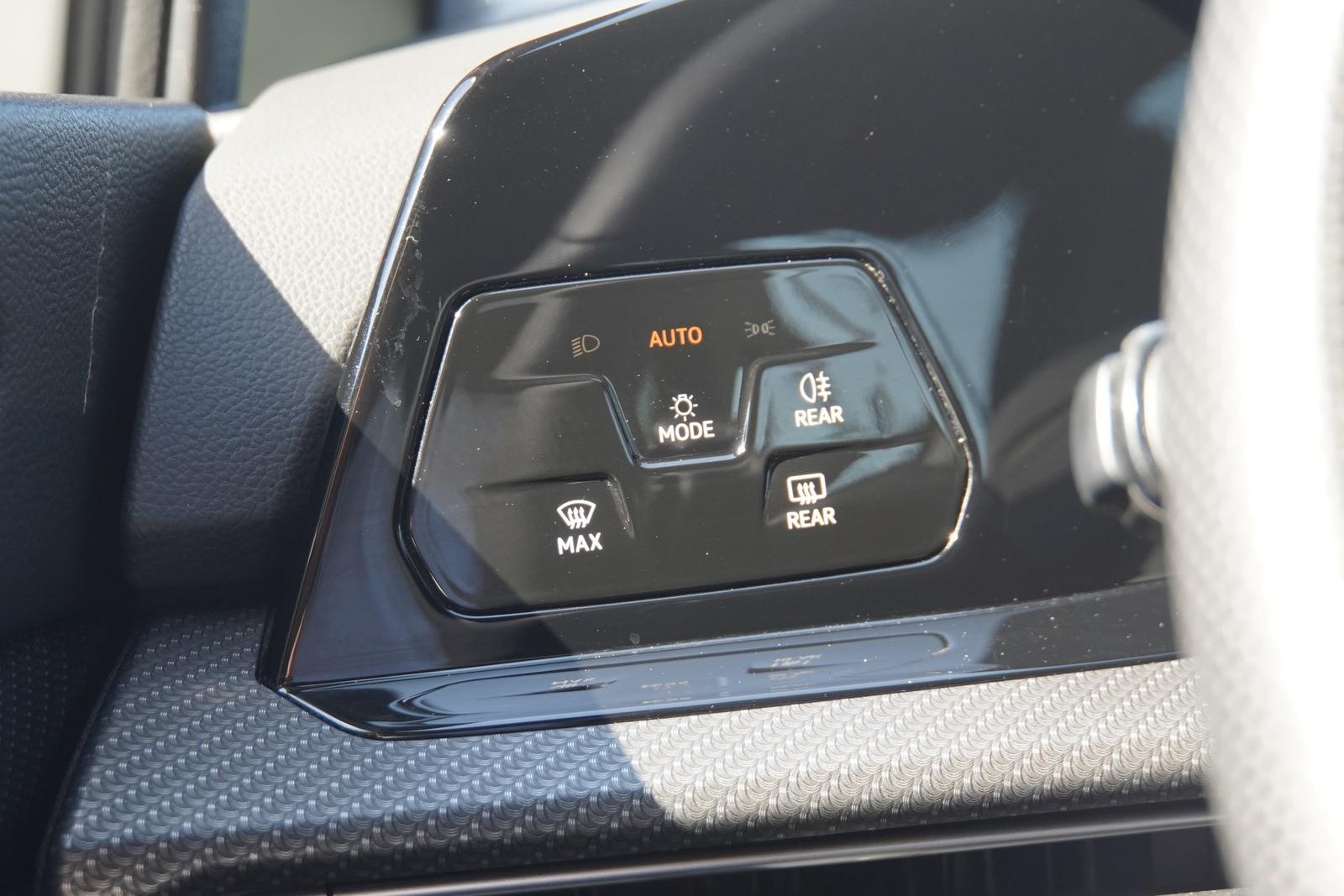 Volkswagen Golf VIII Variant 2.0 TDI R-Line LED Navi Kamera, миниатюра 23