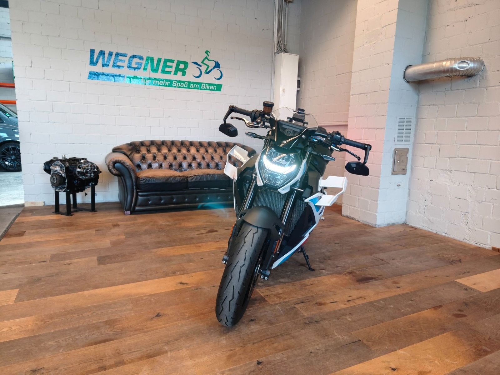 Fahrzeugabbildung BMW M 1000 R Super Zustand