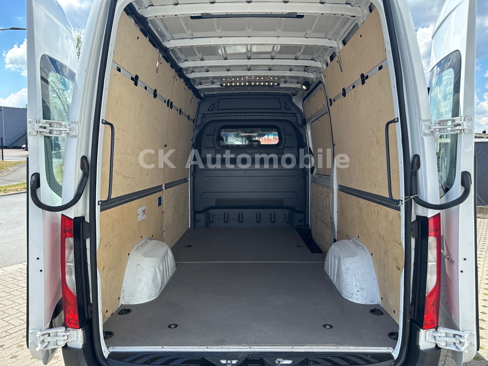 Fahrzeugabbildung Mercedes-Benz Sprinter III Kasten 315 CDI Autom/Navi/Klima/Kam