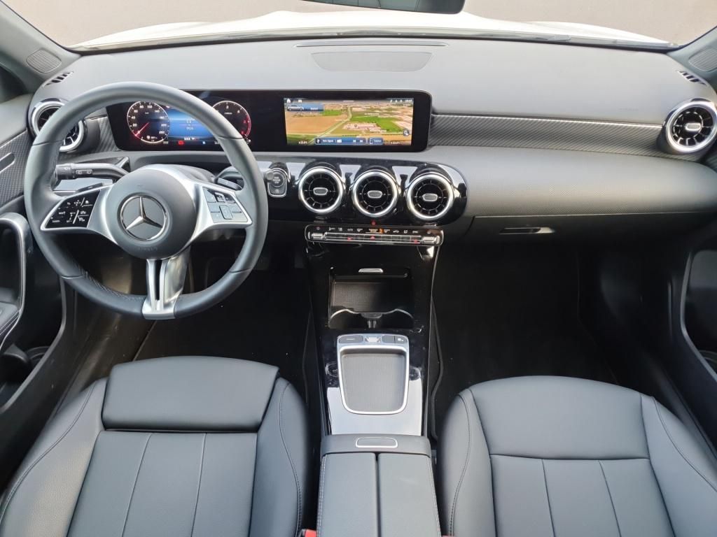 Fahrzeugabbildung Mercedes-Benz A 220 d Kompaktlimousine AHK*Kamera*LED*PDC