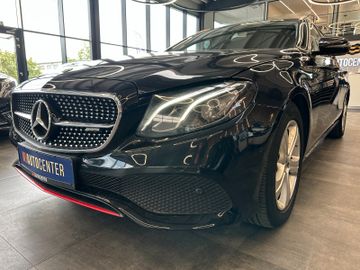 MYAUTOCENTER – Gebraucht- und Jahreswagen mit Werkstattservice in Pfaffenhofen Mercedes-Benz E 220 *TÜV:228*ACC*NAV*2-Zonen*LED*