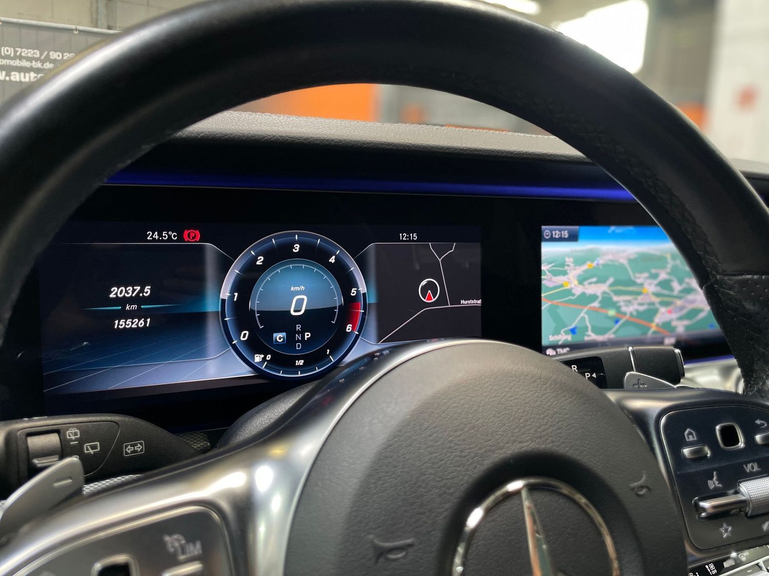 Fahrzeugabbildung Mercedes-Benz E 300 d AMG#Memory#Luft#360°#Alcantara#LED#ACC#S