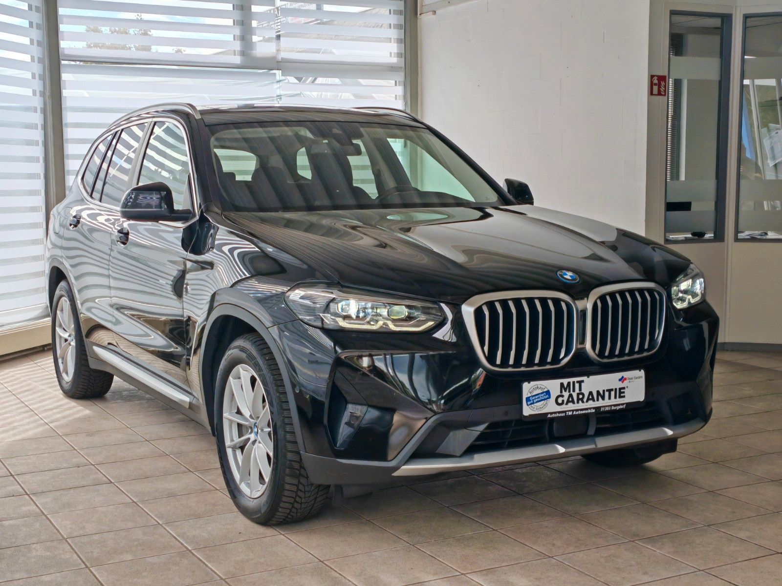 BMW X3 xD30e PANO Sportsitze SoH-100% Unfallfrei