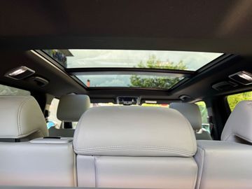 Land-Rover Range Rover Sport - 11