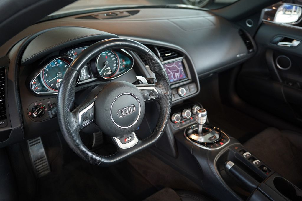 Audi R8