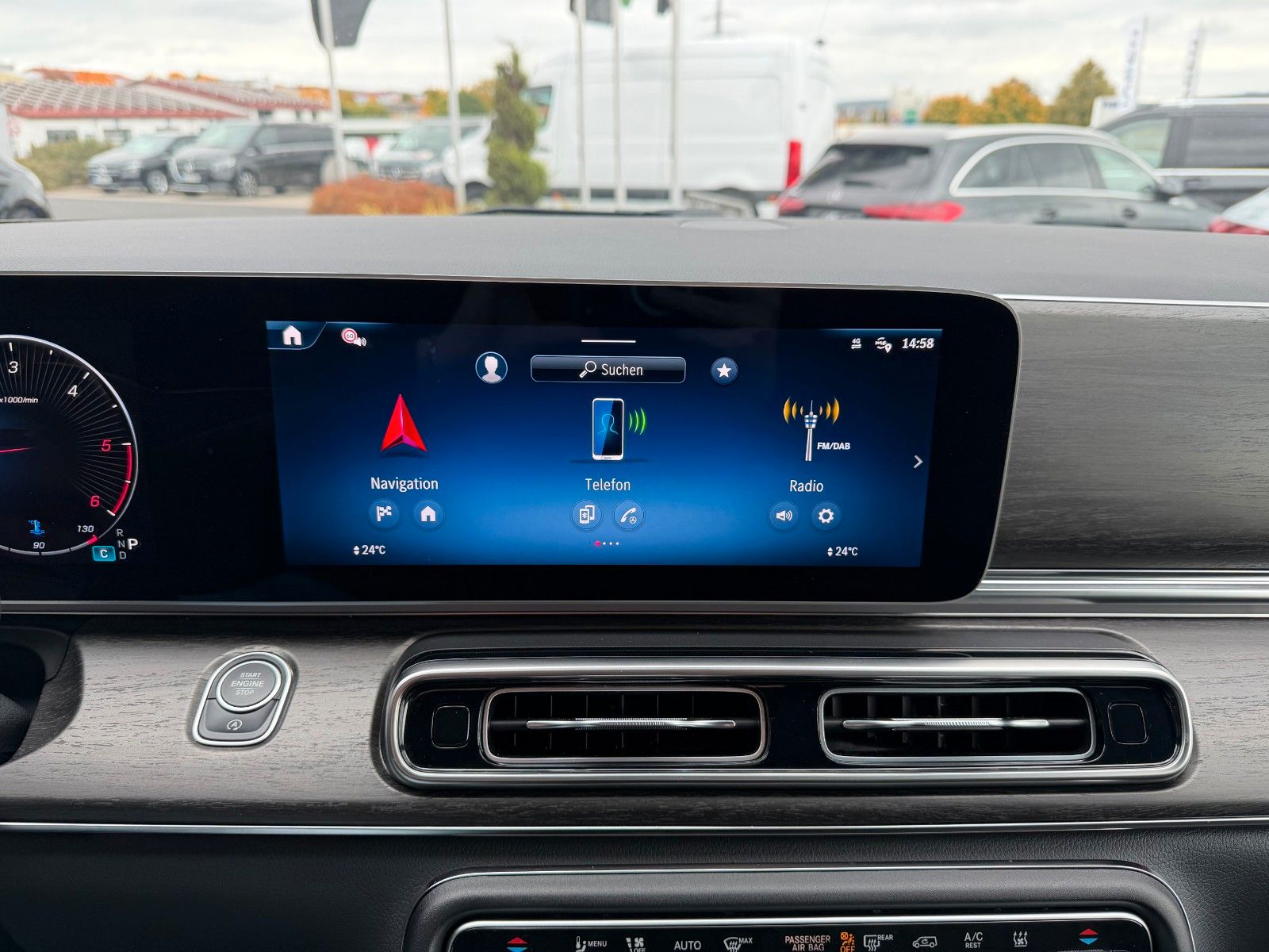 Fahrzeugabbildung Mercedes-Benz V 300 d AVANTGARDE Extralang 360Kamera Standh