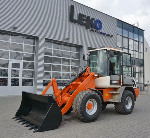 Schaeff Terex SKL 834 Palettengabel und Schaufel