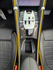 2026 Ferrari ROMA 缩略图 18