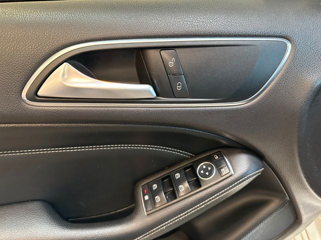 Mercedes-Benz B 180 *KLIMA*SZHZ*LEDER*NAV*PDC*SPUR*TOTWINKEL